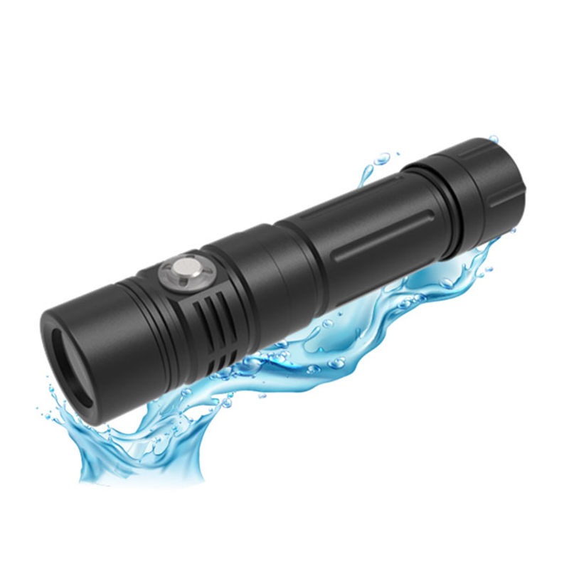 LED flashlight: isang mahalagang tool para sa paggalugad sa ilang