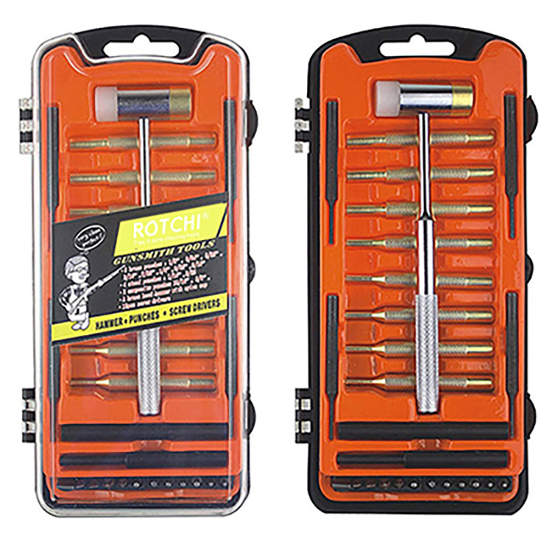 Pinuntok ng Gunsmith ang Kit gamit ang Martilyo